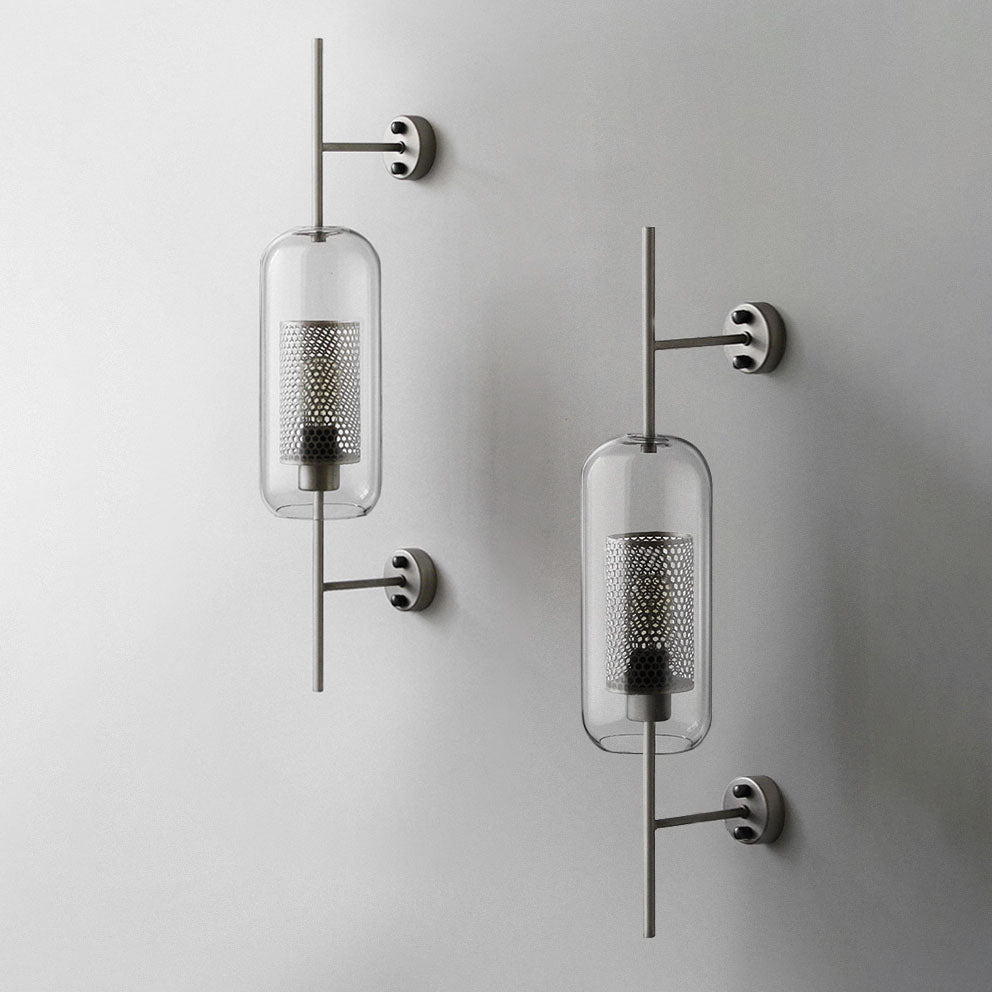Norvo Industriell Vegglampe | Sylinderformet Glasskjerm | Jernramme | Dekor for Soverom og Stuer