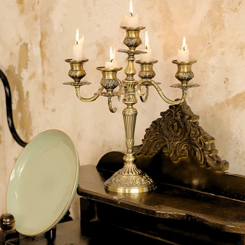 Skanto | GildedNocturne Kandelaber