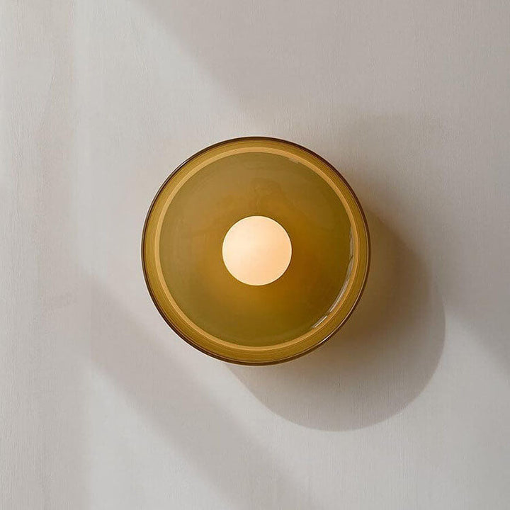 Skanto | Nordéa Curve Skandinavisk Vegglampe | Glass & Jern | Rundt Panel | Minimalistisk Design | Belysning for Stue & Soverom