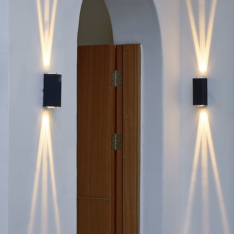 Skanto | Rektangulær LED Vegglampe | Vanntett og Moderne | Svart