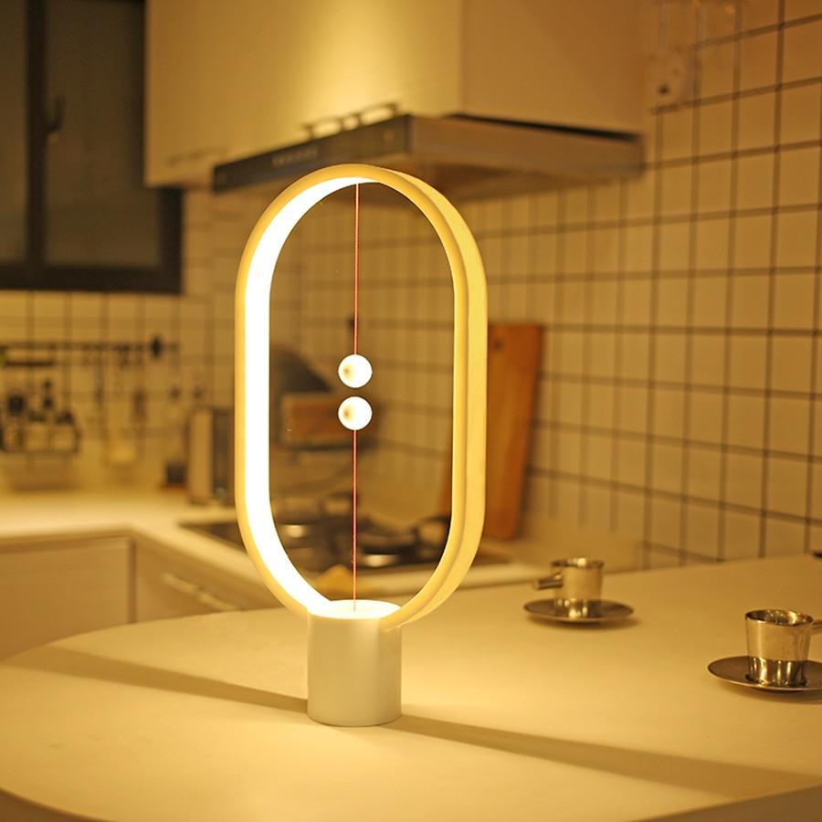 Tao - Moderne nordisk magnetisk balanse LED-lampe | Skanto