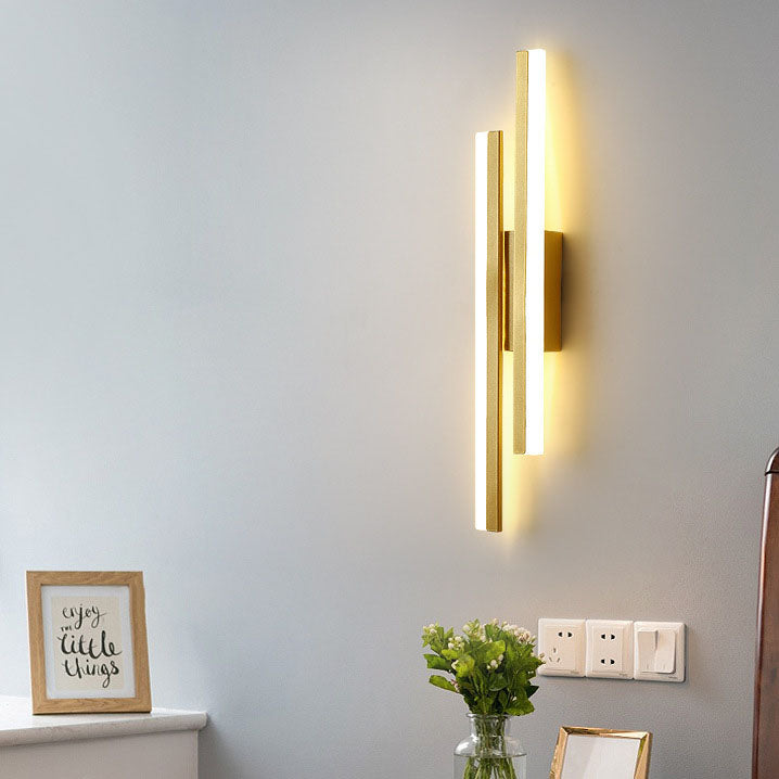 Skanto | LuxLine Moderne LED Vegglampe | Minimalistisk Design | Jern & Akryl | Dimmbar Lys