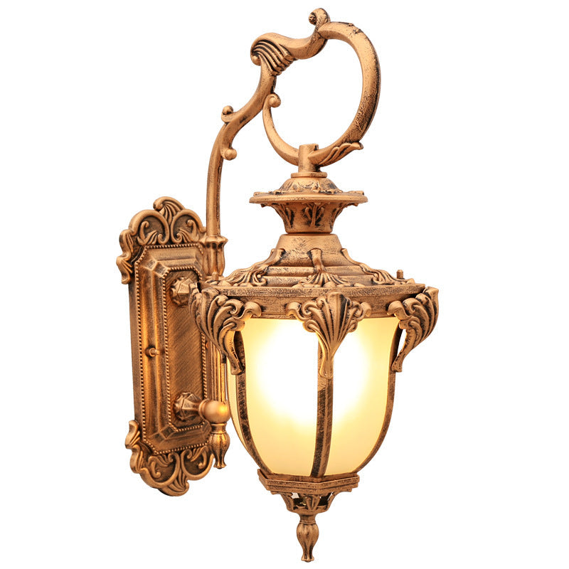 Europeisk Retro Aluminium Glass Utskåret Lantern 1-Lys Utendørs Vanntett Vegglampe | Skanto
