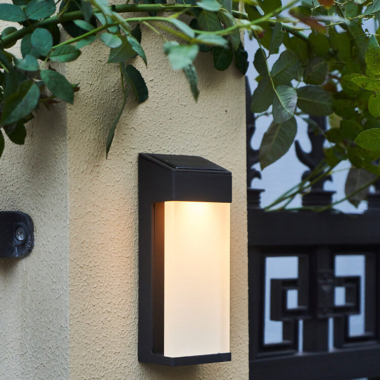 Solar Square Frosted Glass Vanntett Utendørs LED Vegglampe | Skanto
