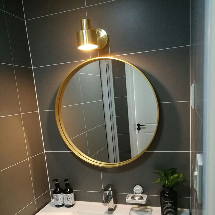 Moderne Gullvegglampe - Minimalistisk Metalldesign for Luksuriøse Interiører | Skanto