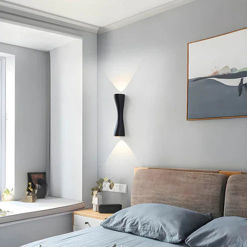 RéconfortGlow – Elegant Vegglampe for Atmosfærisk Belysning Skanto