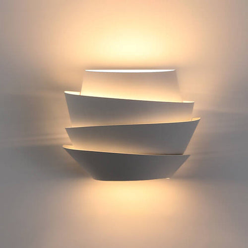 Skandinavisk Vegglampe med Doble Lyspunkt - NordGlow | Skanto