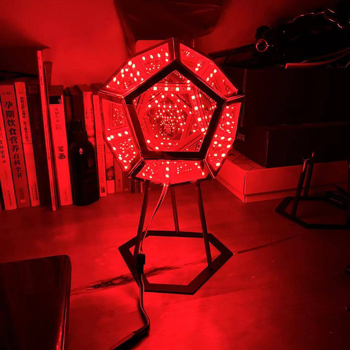 Skanto | Infinity Dodecahedron LED Nattlys Kunst Bordlampe