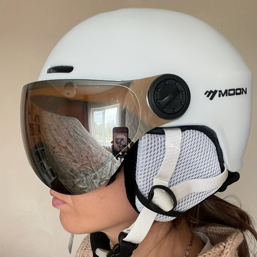 Hochwertiger Skihelm mit Abnehmbaren Teilen – sicher and komfortabel für Outdoor-Aktivitäten