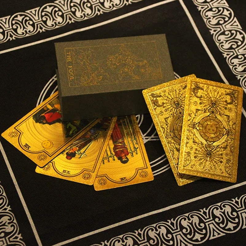 Skanto | Utforsk den mystiske verden av tarot Gullfarget tarot