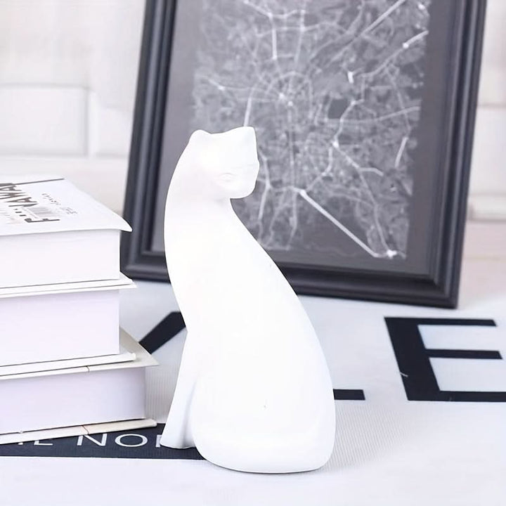 Skanto | Moderne Harpiks Katt Figur – Nordisk Stil Dekor