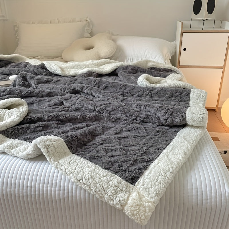 Skanto | CozyNest - Vendbar Fleecepledd for Høst og Vinter