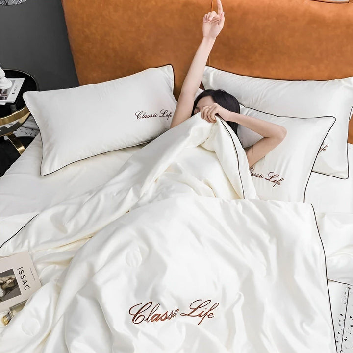 SummerSilk Te Skantoanket - Myk Kjøling Brodert Silke Te Skantoanket | Skanto