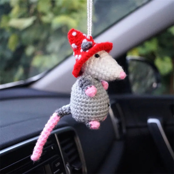 Skanto | Possum Auto Charm