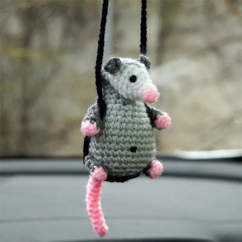 Skanto | Possum Auto Charm