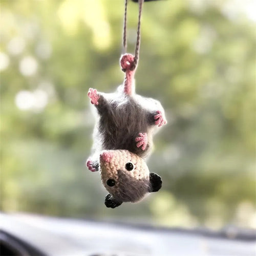 Skanto | Possum Auto Charm