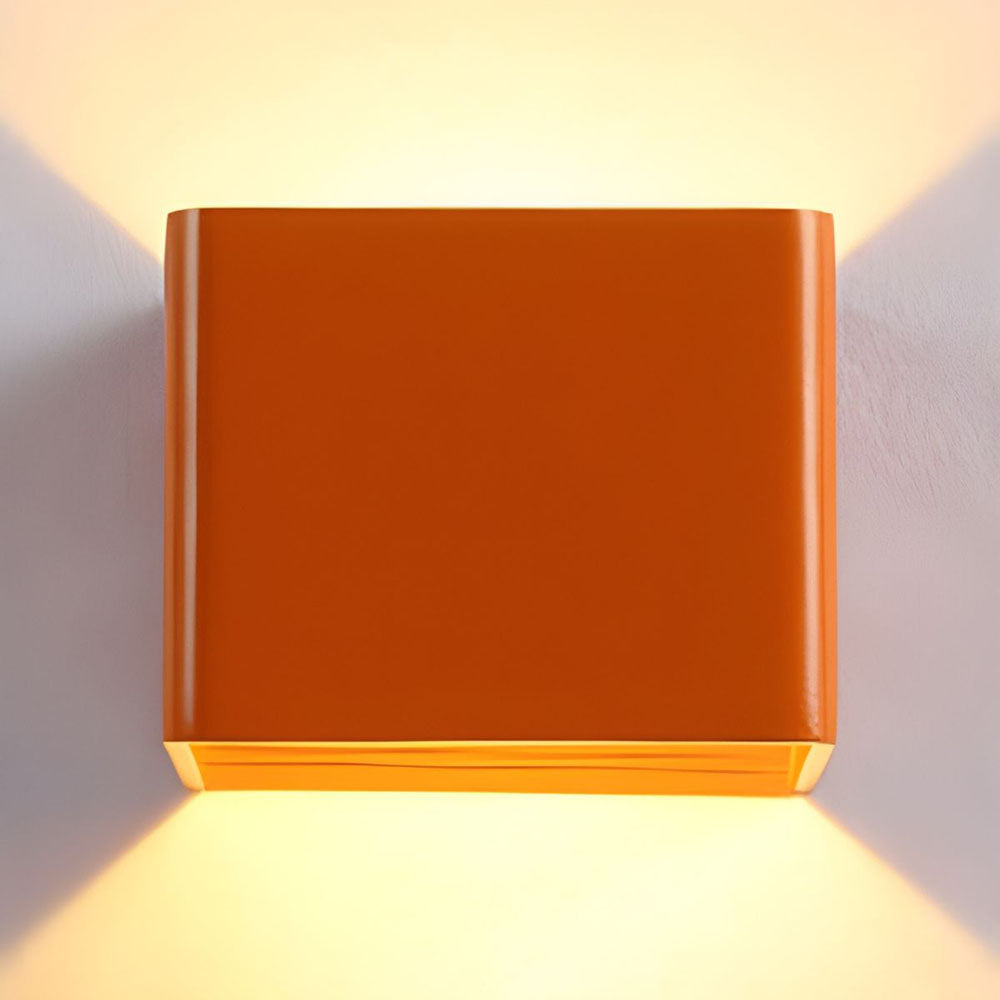 Skanto | Laurion – Moderne Kube Vegglampe | LED Ambientelys for Stue & Soverom