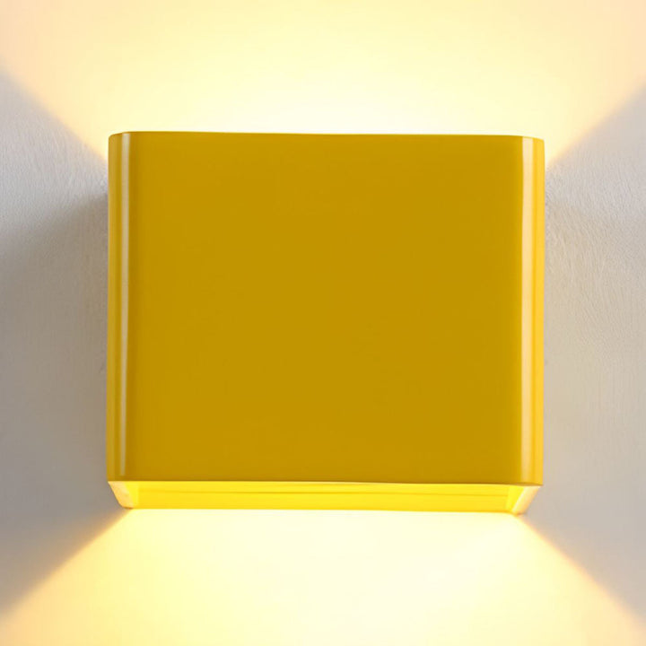 Skanto | Laurion – Moderne Kube Vegglampe | LED Ambientelys for Stue & Soverom