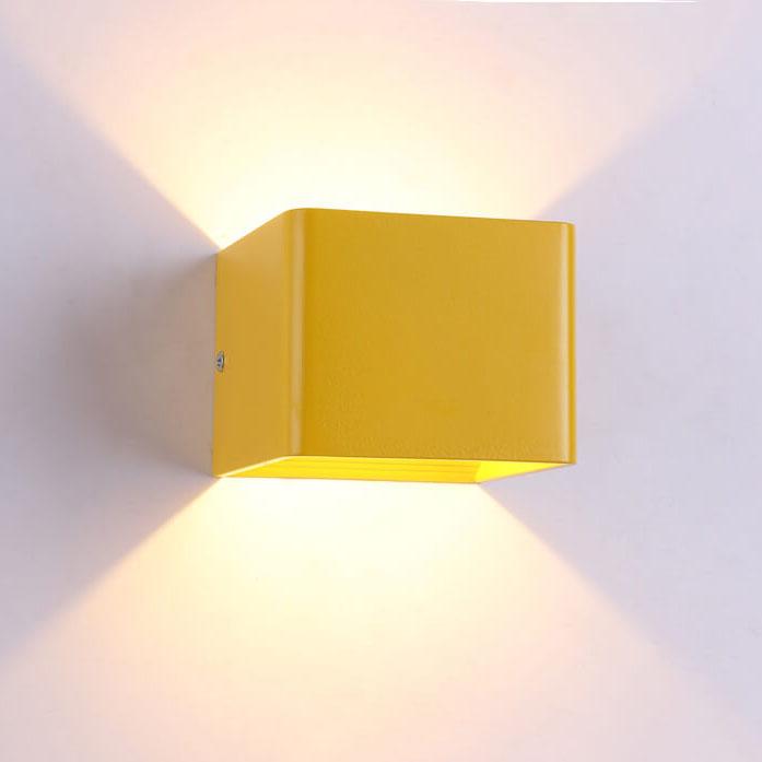 Moderne LED Mini Firkantet Vegglampe | Aluminium | Multifunksjonell Belysning for Stue & Soverom | Skanto