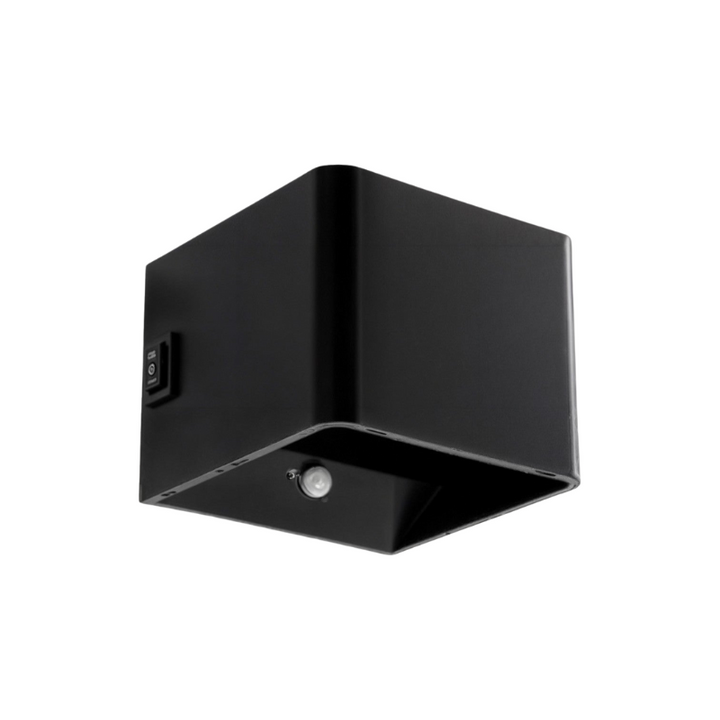 Skanto | Vanntett lys med intelligent sensor