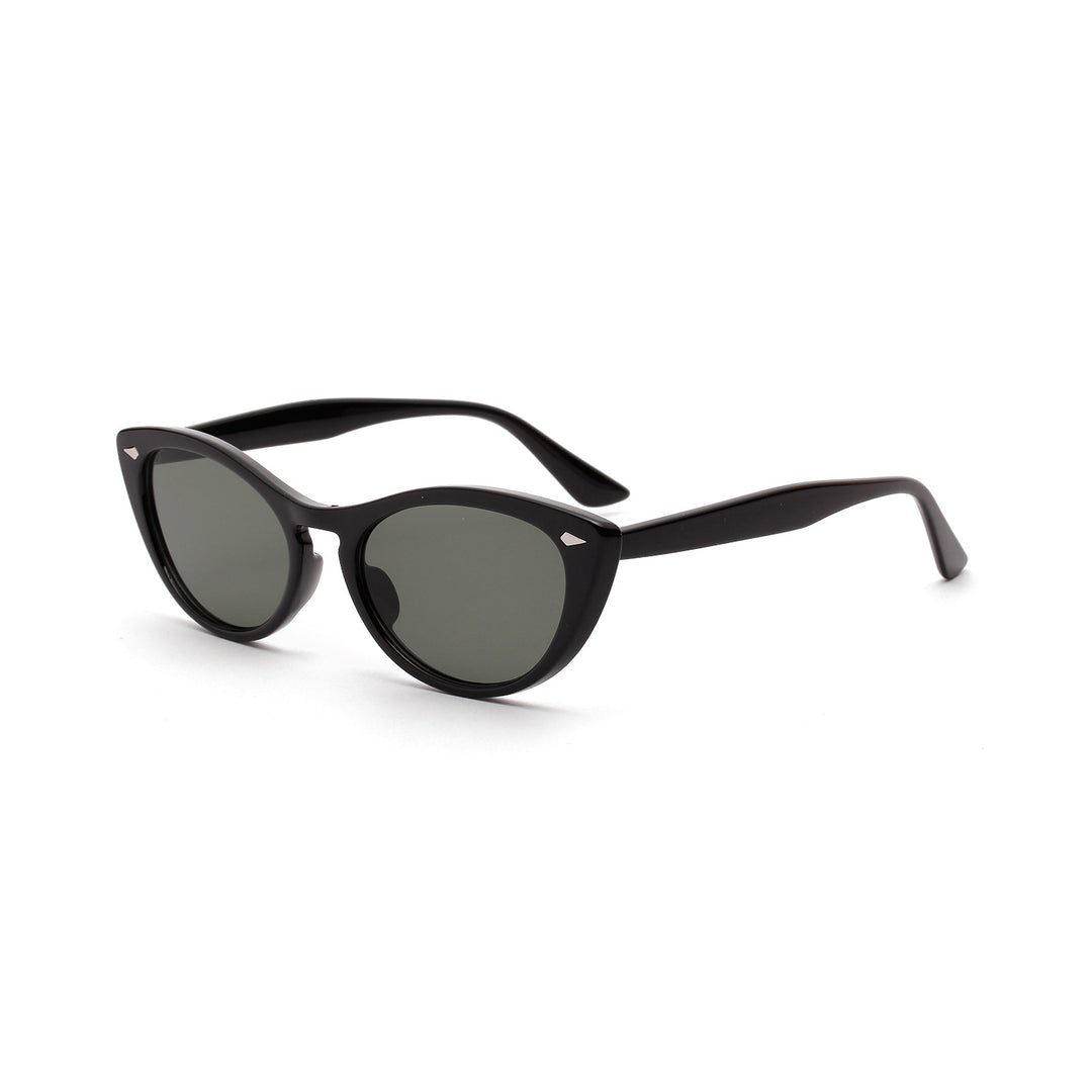 Dame Cat-Eye solbriller med moderne design og UV-beskyttelse Skanto