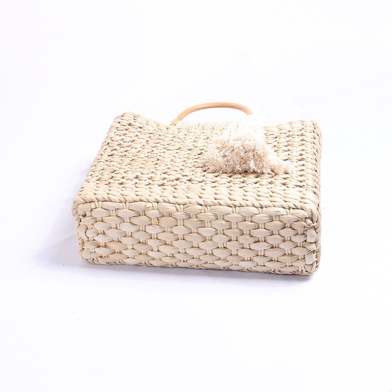 Handmade Raffia Crossbody Bag with Decorative Tassel Pendant Skanto