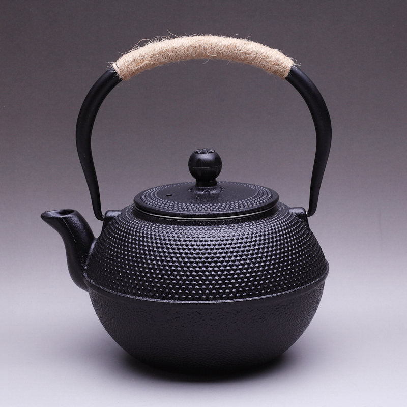 Skanto japansk i svart jern - Koto