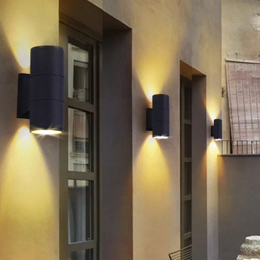 Aluminiums utendørs vegglampe med LED - Moderne belysning for hage og terrasse | Skanto