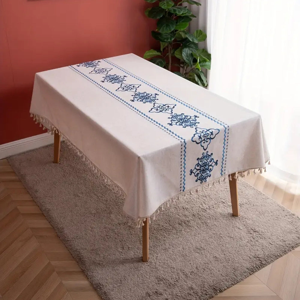 Sorella Luxe bestickte Tischdecke