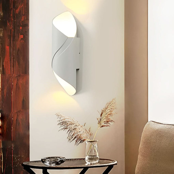 Skanto | SustainGlow Waterproof LED Outdoor Wall Lamp