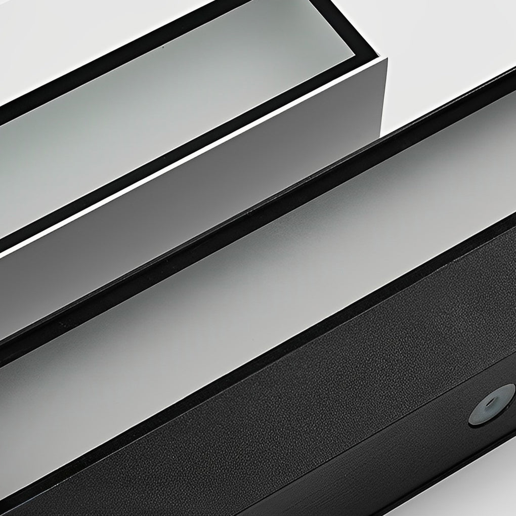 Norvo | Minimalistisk svart vanntett LED-stripe for fasadel belysning