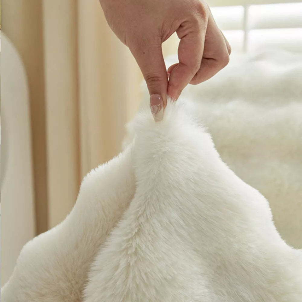 Skanto | Faux Fur Recliner Sofa Cover
