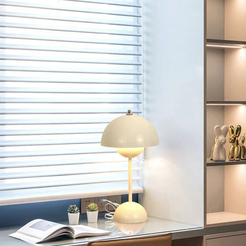 Skanto | Bud LED bordlampe – Metall, moderne, 220V