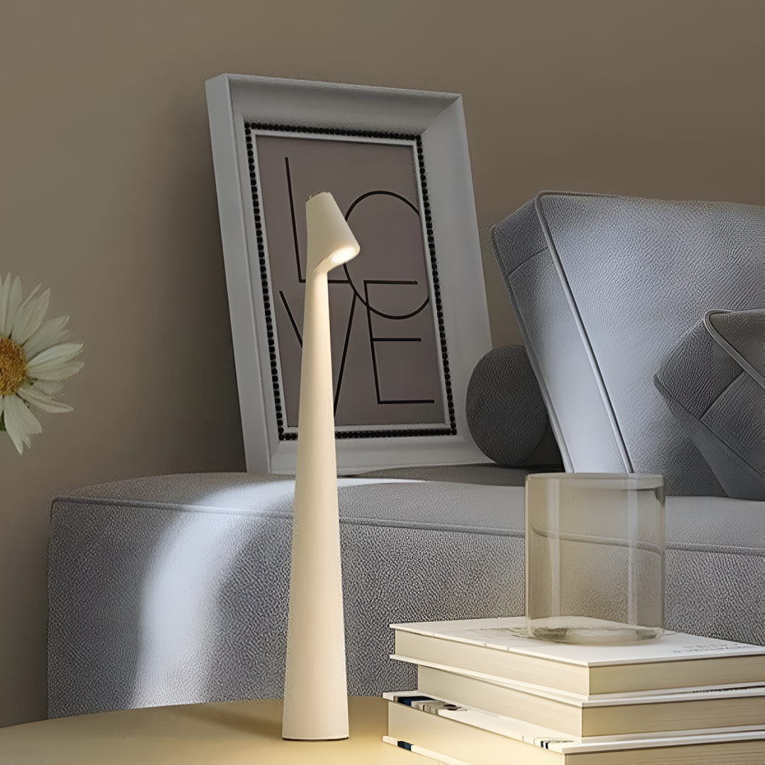 Nordic Slim Trådløs Skrivebordslampe | Skanto
