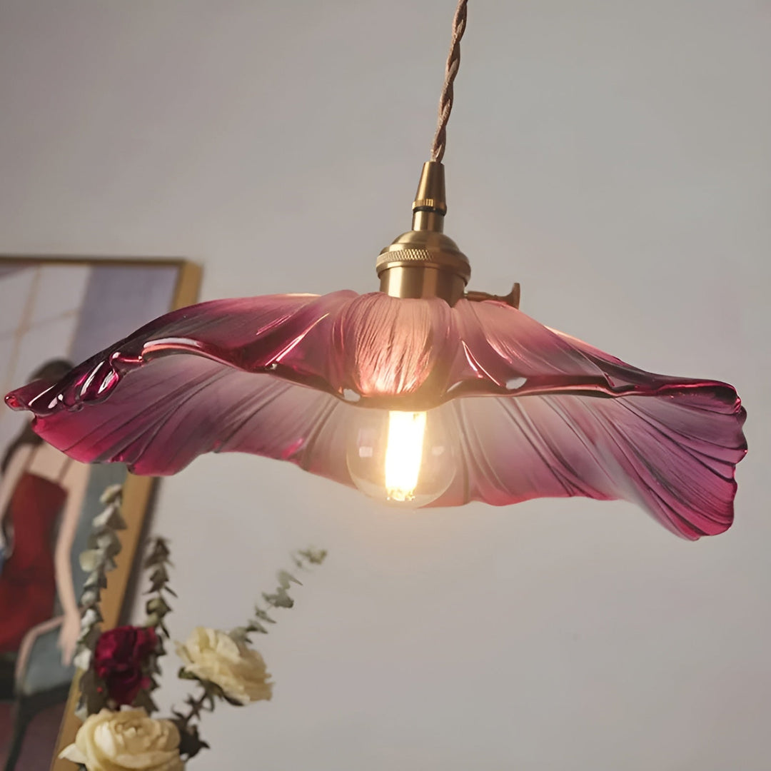 Taklampe med Skantoomstermotiv – Varmt lys og stiligt design | For hjemmet | Skanto