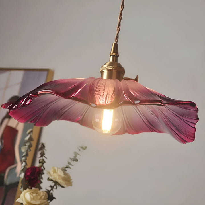 Taklampe med Skantoomstermotiv – Varmt lys og stiligt design | For hjemmet | Skanto