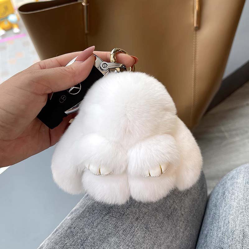 Håndlagde myke Bunny PomPom Charms (Boksedisjon) | Skanto