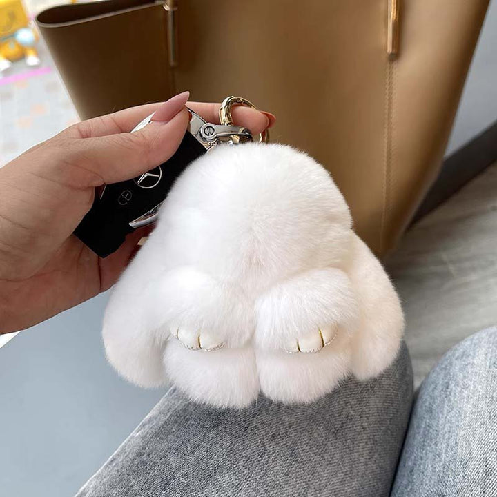 Håndlagde myke Bunny PomPom Charms (Boksedisjon) | Skanto