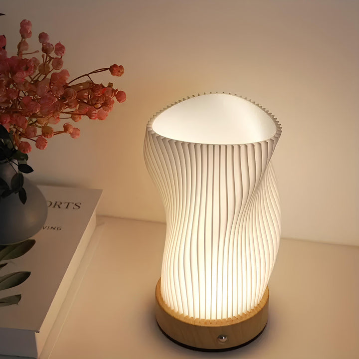Skanto | Dimmbar bølgete designlampe Moderne