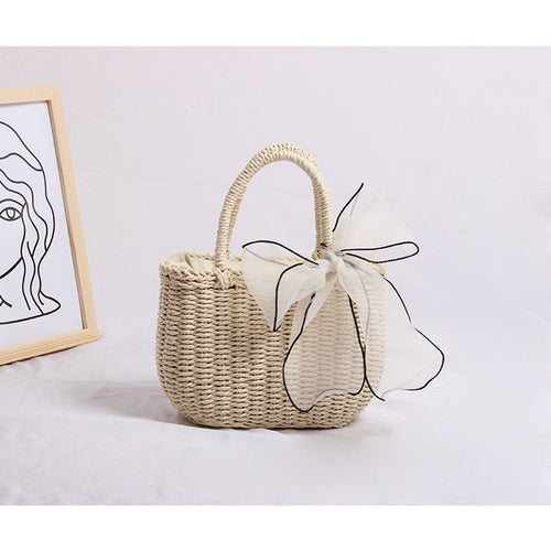 Handmade Rattan Bag with Refined Details Skanto