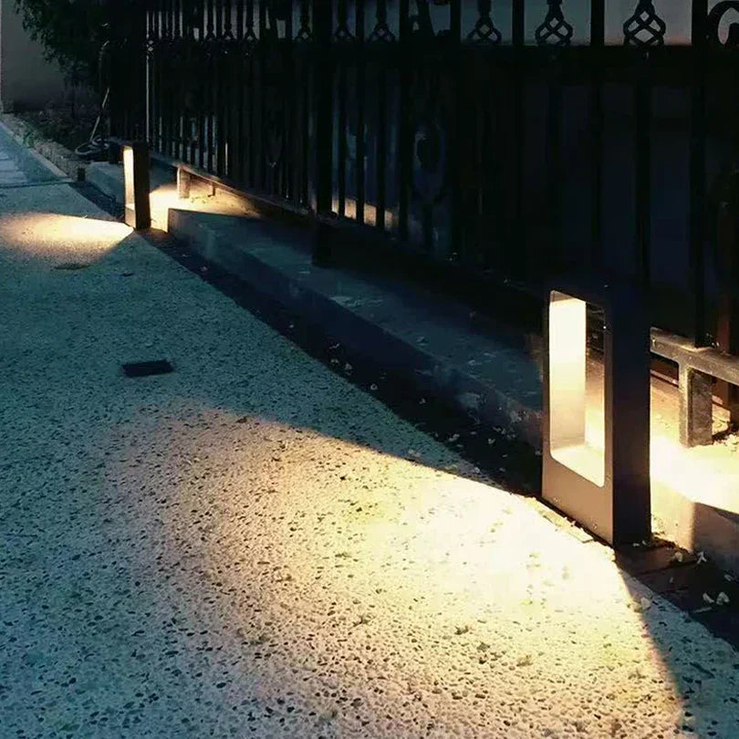 Skanto | TerraLuxe Gulv Hage Lampe - vanntett LED hagebelysning for stier og terrasser
