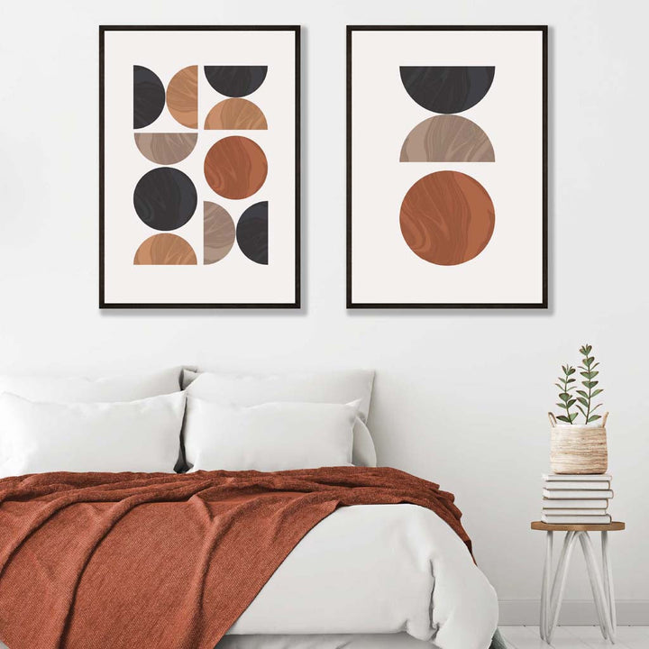 Svart og oransje sett med 2 geometriske kunsttrykk i midten av århundret-stil
