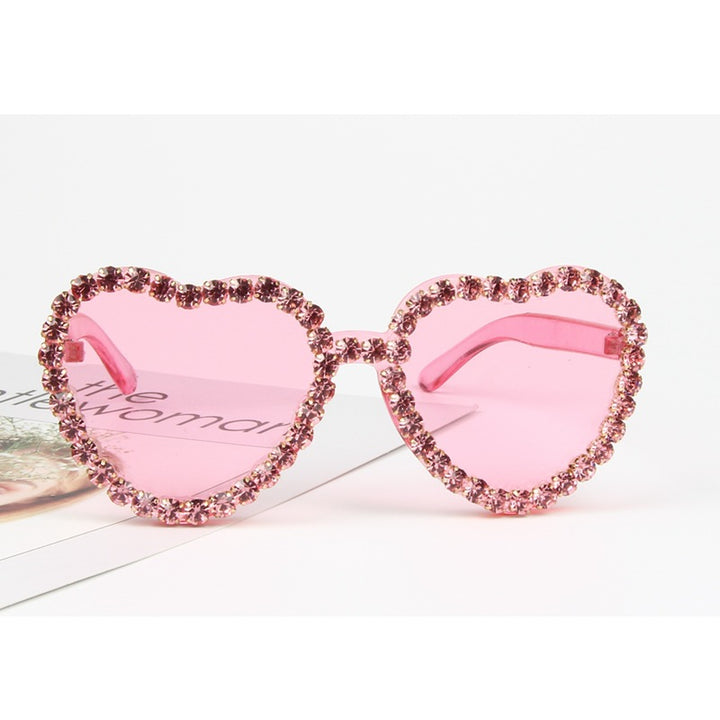Dame hjerteformet solbrille med glitrende krystallramme Skanto