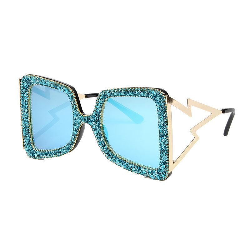 Dame overdimensjonert solbrille med glitrende krystallramme Skanto