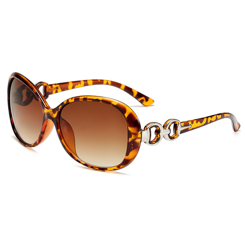 Dame luksuriøs oversized solbrille med elegant design Skanto