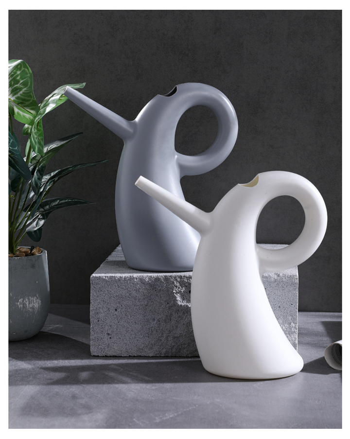 Skanto | Vannkanne med forlengt tut – Elegant design for presis vanning