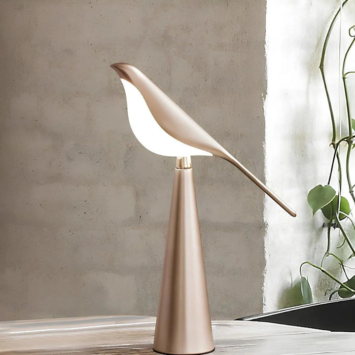 Skanto | Serene Magpie Light