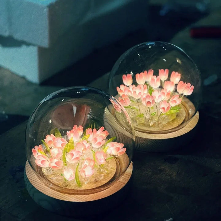Glass Dome Tulip Light | Skanto