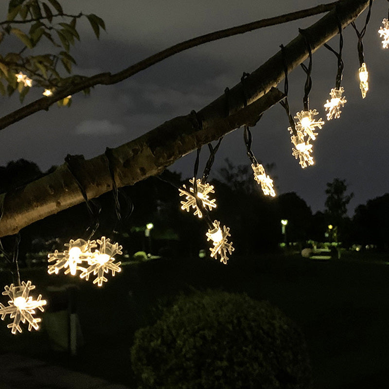 Norvo | Moderne Art Deco Vanntett Sol PVC Gummi Akryl Snø Bi Kule Krystall Kule Tåreformet LED Lyskjede Utendørs Lys For Hage