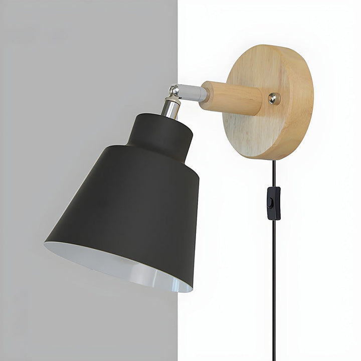 Skanto | Vegglampe Med Tre Akcent For Soverom